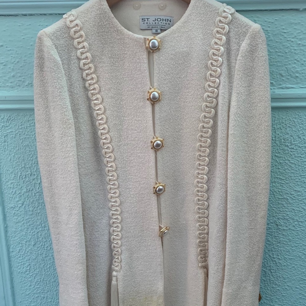 St. John White Long Sweater/Jacket in size 10